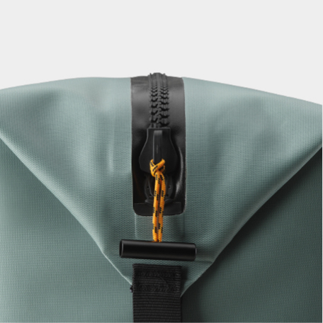 Zipper of a PSC soft cooler.