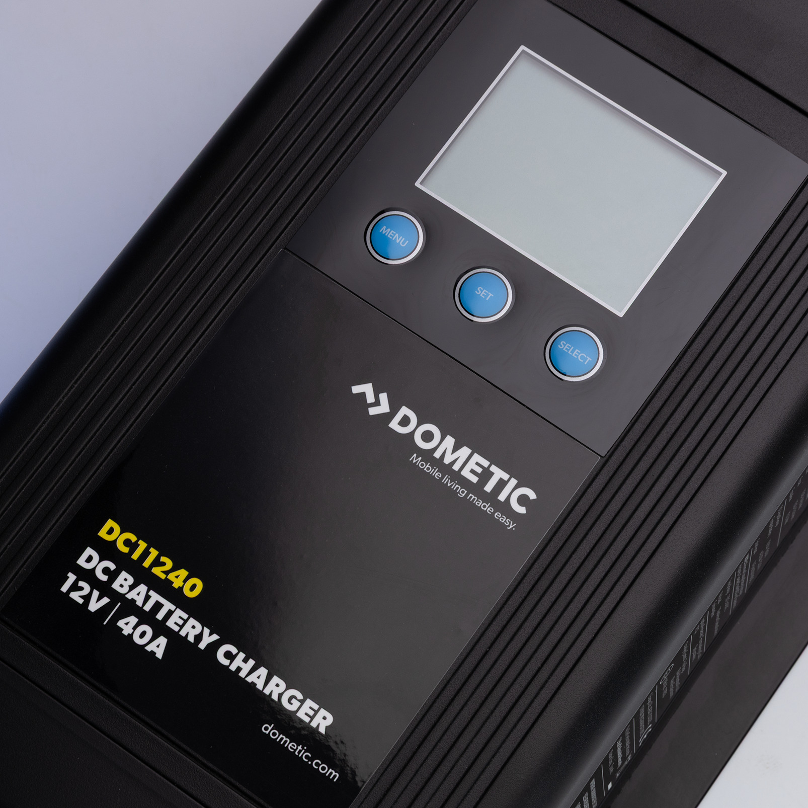 BUILT-IN SOLAR CONTROLLER