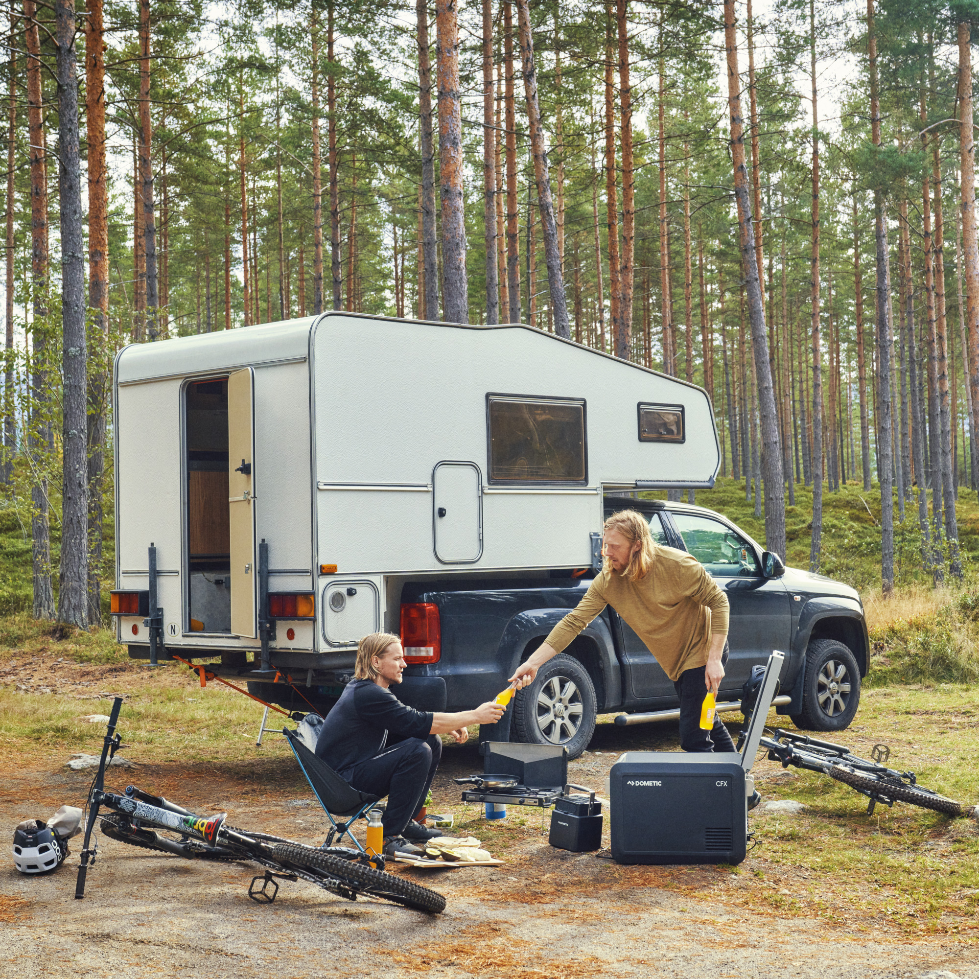 men off grid mountain biking break 